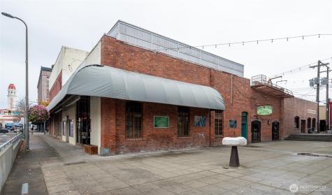 1324 Commercial Street Bellingham WA 98225