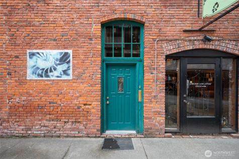1324 Commercial Street Bellingham WA 98225