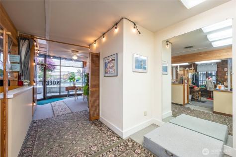 1324 Commercial Street Bellingham WA 98225