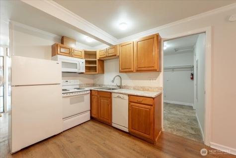 3305 NE 125th Street Seattle WA 98125