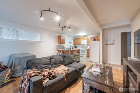 3305 NE 125th Street Seattle WA 98125