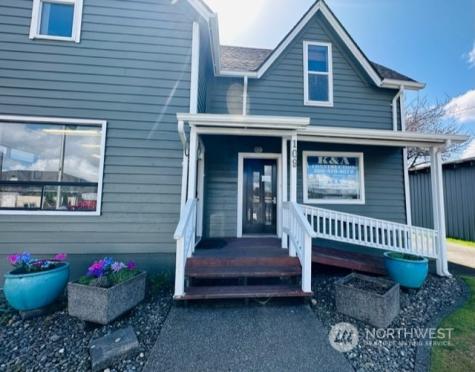 109 W Main Street Elma WA 98541
