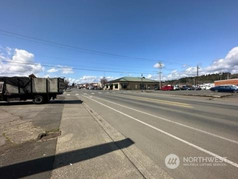 109 W Main Street Elma WA 98541