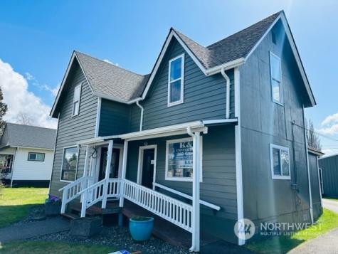 109 W Main Street Elma WA 98541