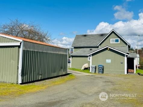 109 W Main Street Elma WA 98541
