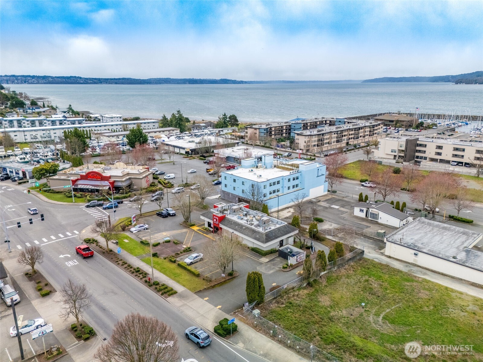 22633 Marine View Drive S Des Moines WA 98198