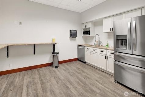 1780 Front Street Lynden WA 98264