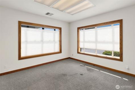 1780 Front Street Lynden WA 98264