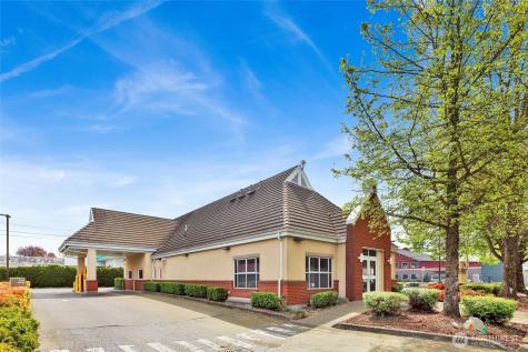 1780 Front Street Lynden WA 98264