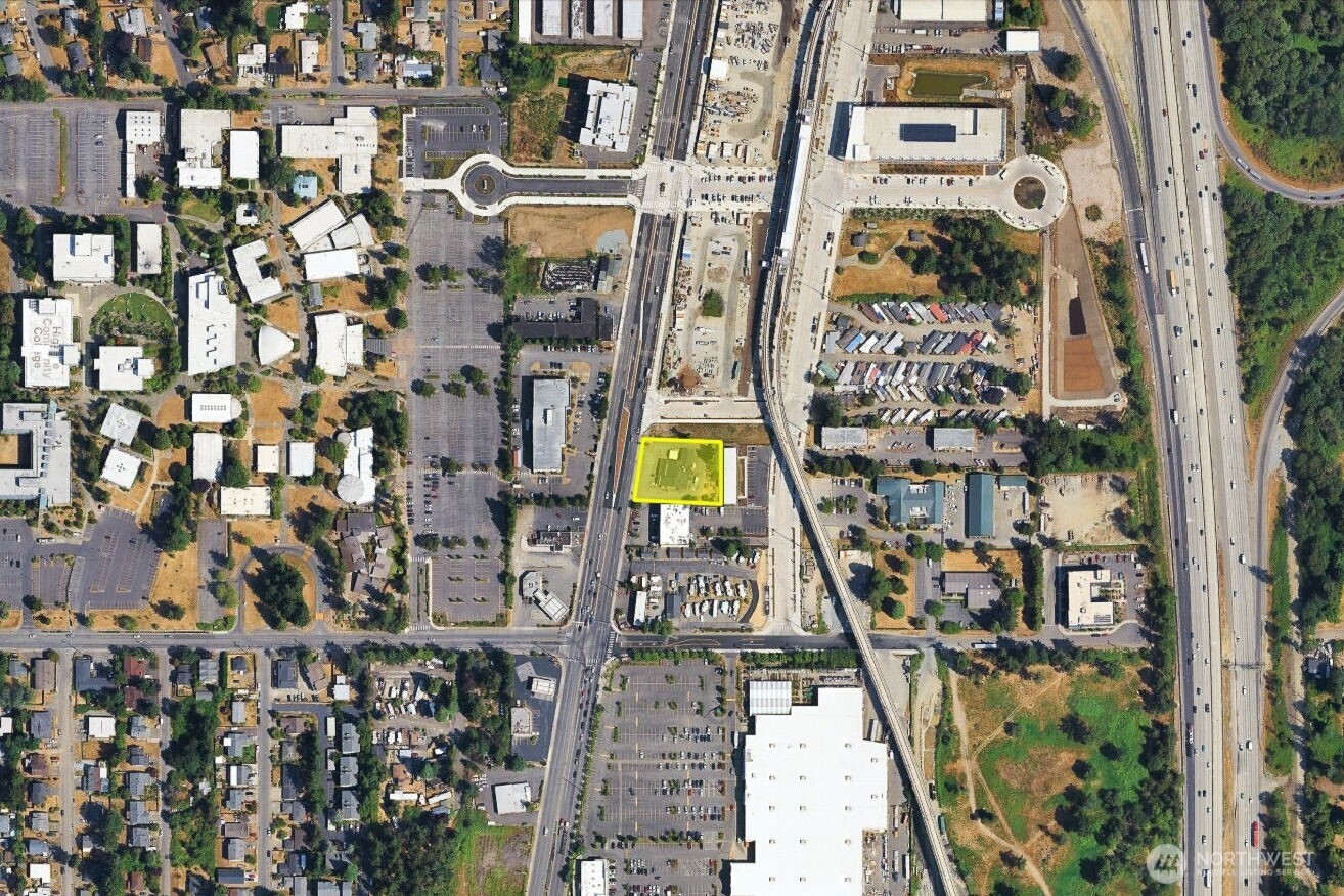 23826 Pacific Highway S Kent WA 98032