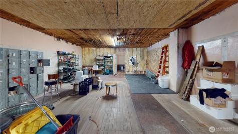 1307 Main Oroville WA 98845