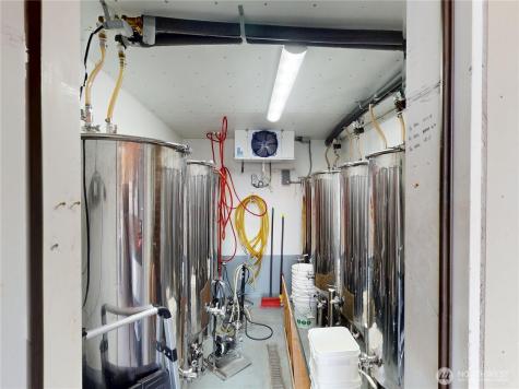 1307 Main Oroville WA 98845