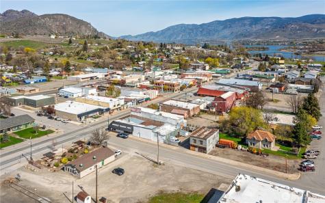 1307 Main Oroville WA 98845