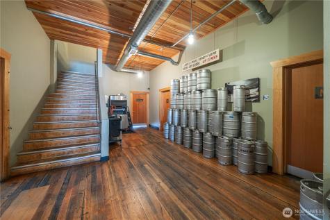 1307 Main Oroville WA 98845