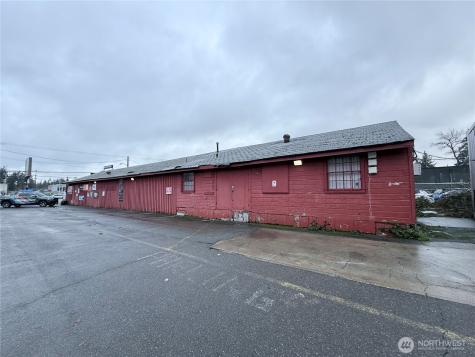 13828 Aurora Avenue N Seattle WA 98133