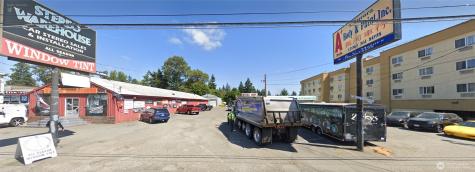 13828 Aurora Avenue N Seattle WA 98133