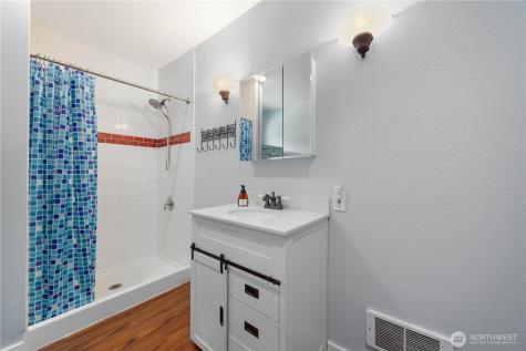 70 E Wapato Lake Road Manson WA 98831