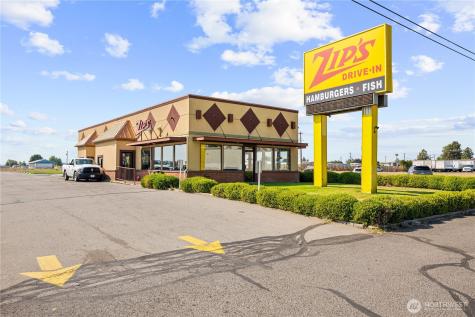 12421 Sunset Airway Heights WA 99001
