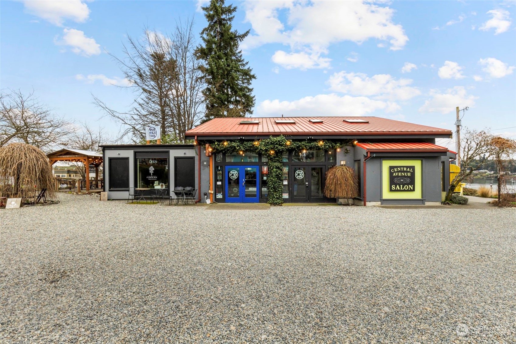 25960 Central Avenue NE Kingston WA 98346