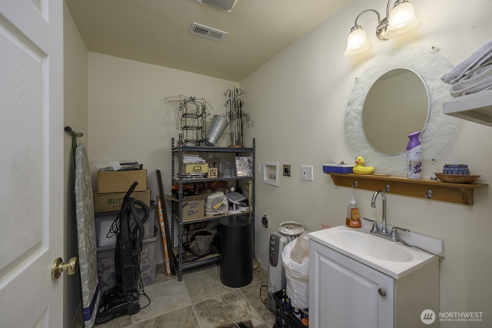 315 E Main Street Soap Lake WA 98851