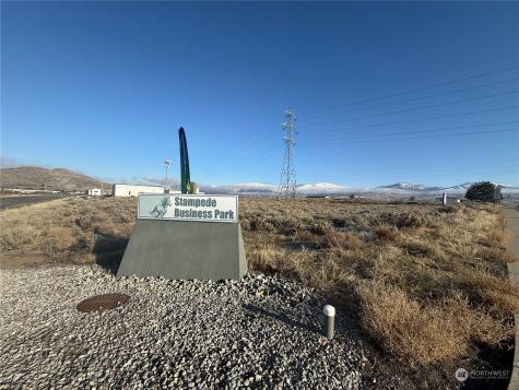 6 Stampede Business Park Omak WA 98841