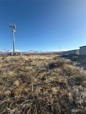 6 Stampede Business Park Omak WA 98841