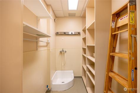 811 E Georgiana Street Port Angeles WA 98362