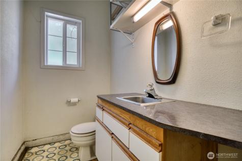 1591 Mckenzie Way Point Roberts WA 98281