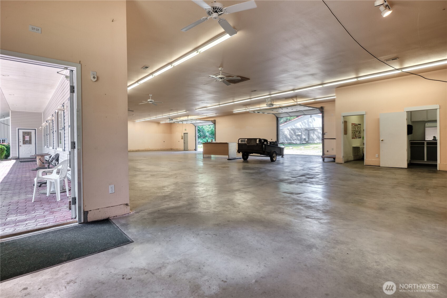 1591 Mckenzie Way Point Roberts WA 98281