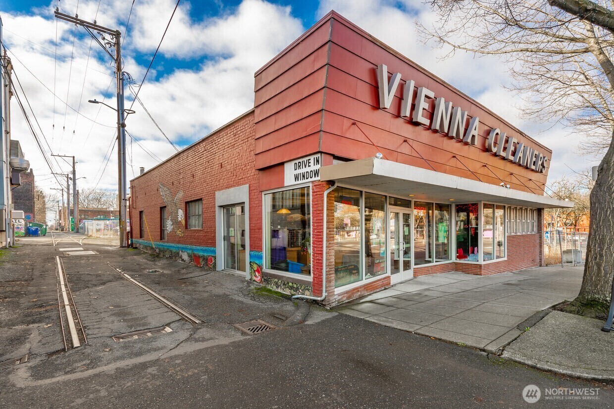 206 E Magnolia Street Bellingham WA 98225