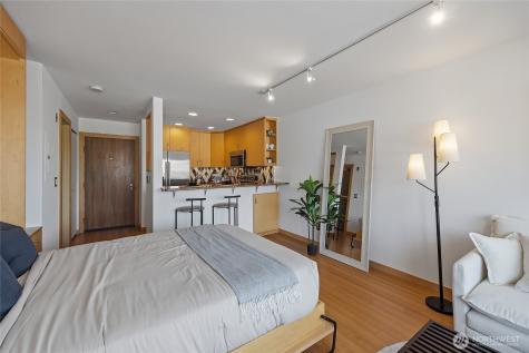 211 Summit Avenue E Seattle WA 98102