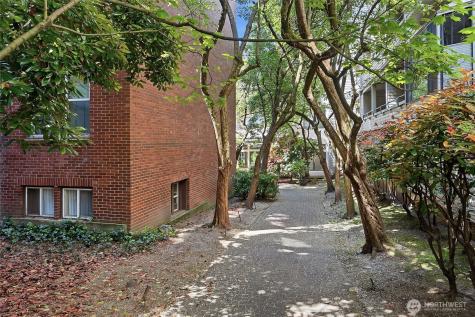 211 Summit Avenue E Seattle WA 98102