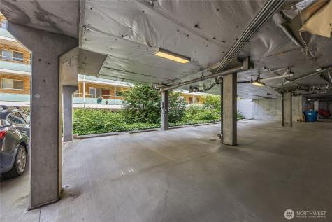 211 Summit Avenue E Seattle WA 98102