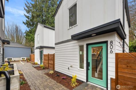 806 S Rose Street Seattle WA 98108