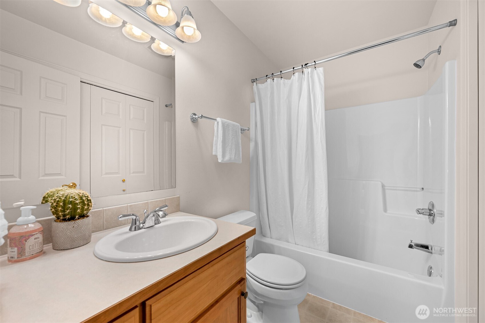 1725 Harrison Place Lynden WA 98264