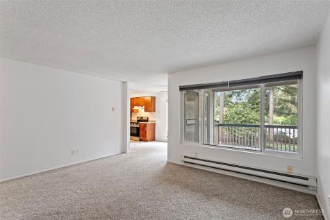 5620 200th Street SW Lynnwood WA 98036