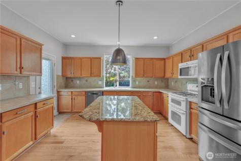 2414 88th Drive NE Lake Stevens WA 98258