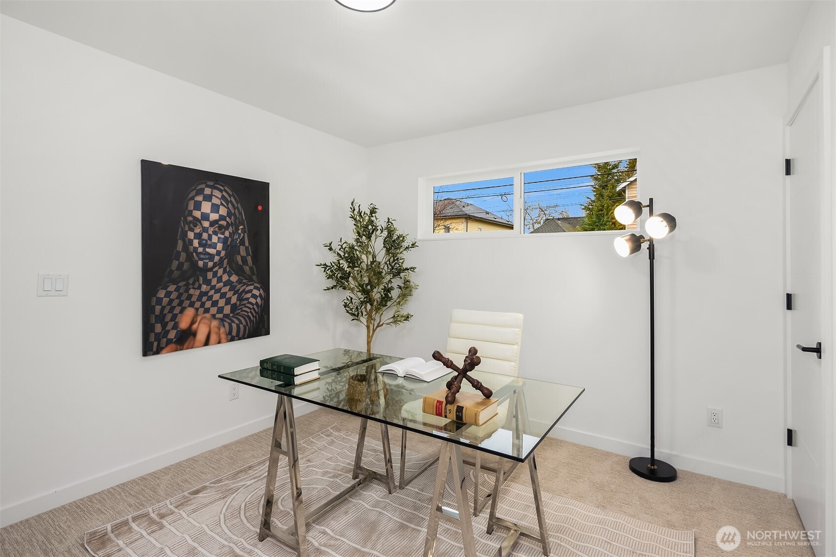 2340 N 64th Street Seattle WA 98103