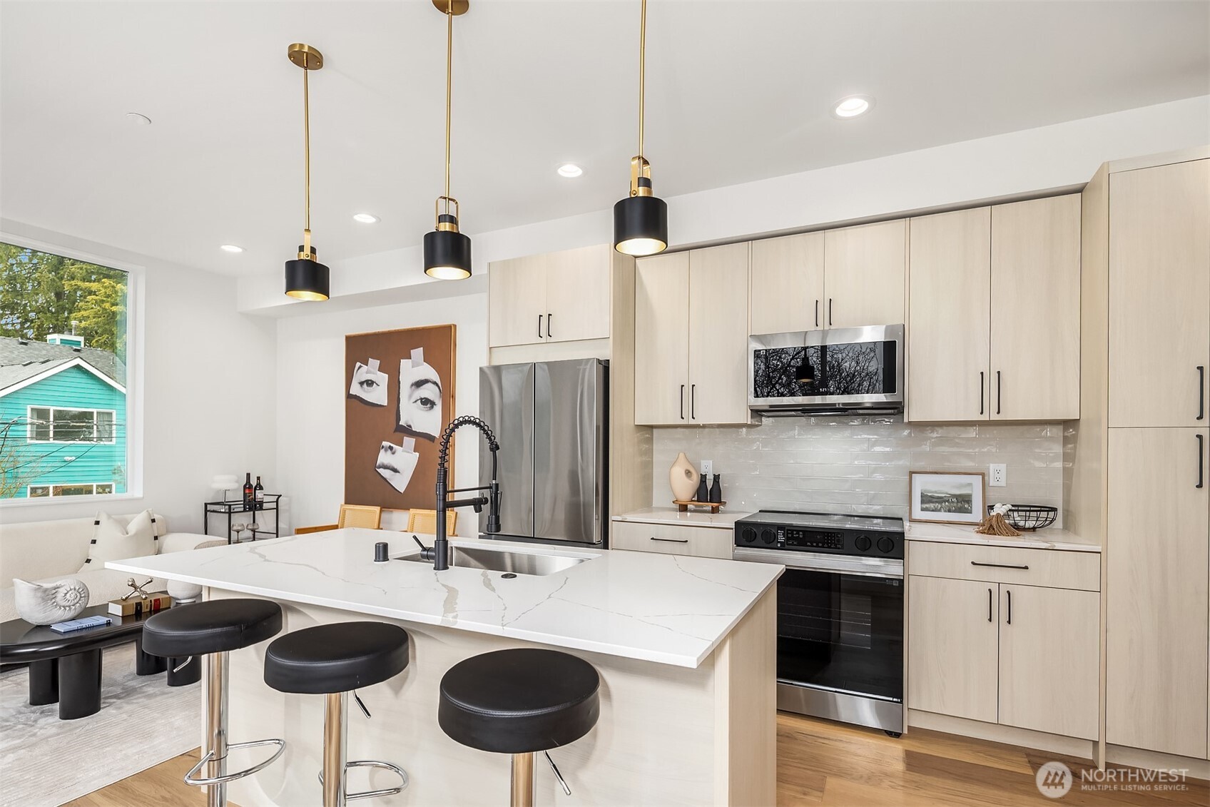 2340 N 64th Street Seattle WA 98103