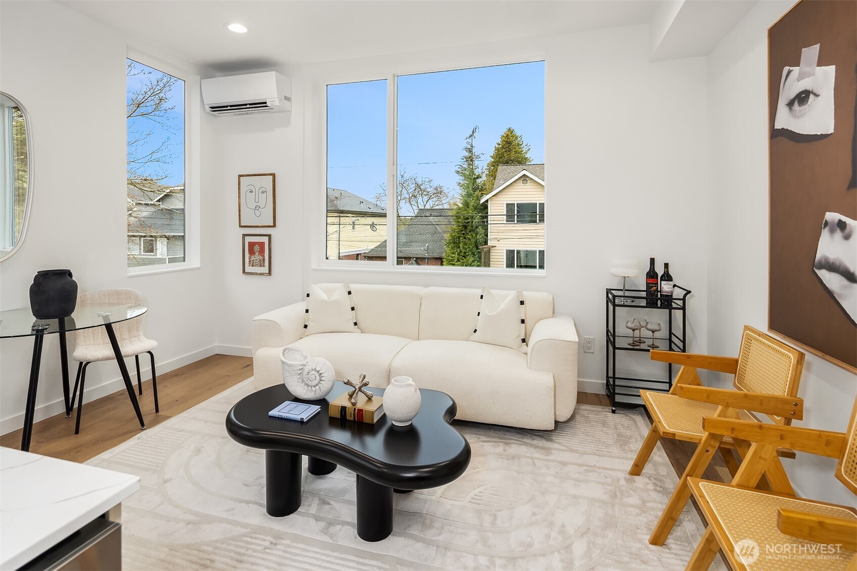 2340 N 64th Street Seattle WA 98103