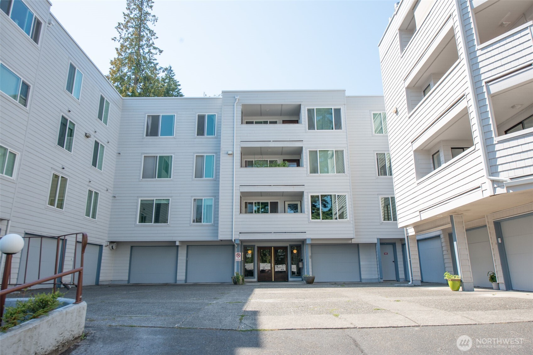 17417 Ashworth Avenue N Shoreline WA 98133