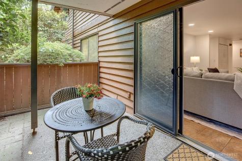 1732 157th Avenue NE Bellevue WA 98008