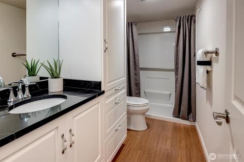 1732 157th Avenue NE Bellevue WA 98008