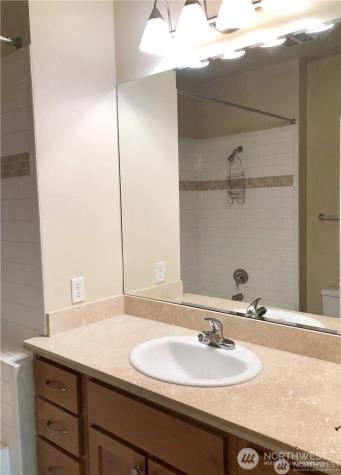 4321 Issaquah-pine Lake Road SE Sammamish WA 98075