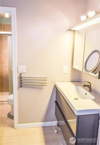 3838 Lake Washington Boulevard SE Bellevue WA 98006