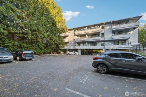7930 SE 34th Street Mercer Island WA 98040