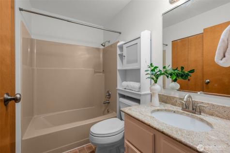 412 10th Street Kirkland WA 98033