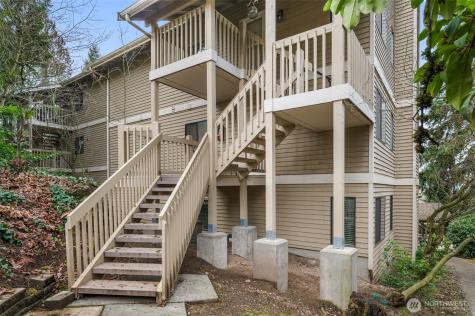 412 10th Street Kirkland WA 98033