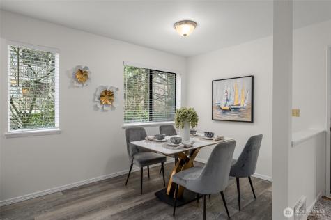 412 10th Street Kirkland WA 98033