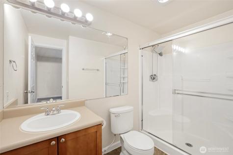 26221 116th Avenue SE Kent WA 98030